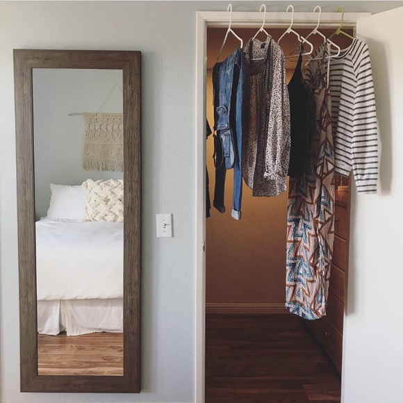 Hi! I'm Rachel and I'm so glad you've stopped by! - Picture 7 of 7